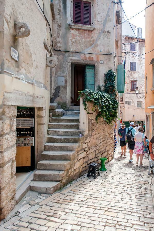 Harmony In Blue Lejlighed Rovinj Eksteriør billede